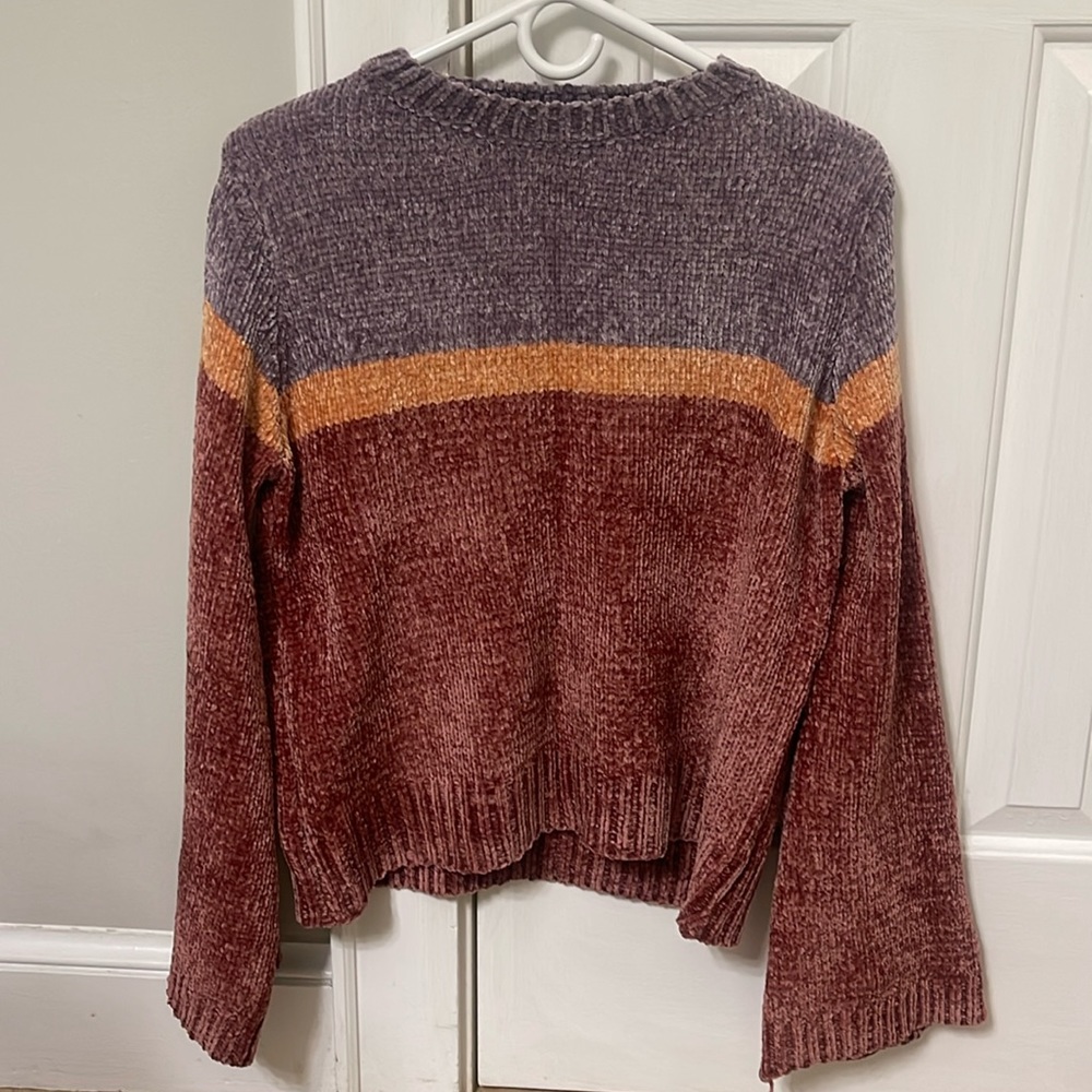Andree BY Unit Bell Sleeve Colorblock Sweater, Size Small, Super Soft.